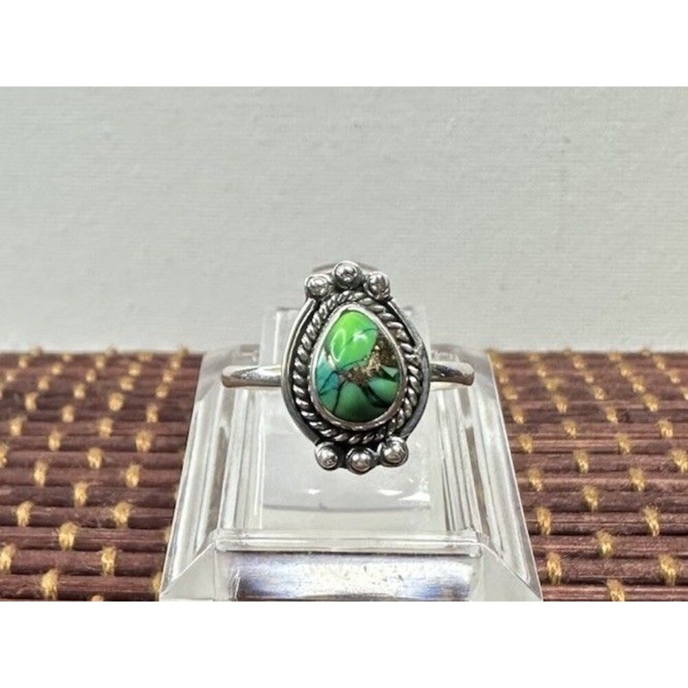 Native Southwest Style Sterling Silver Peacock Dahlia Dainty Ring Sz 7.75